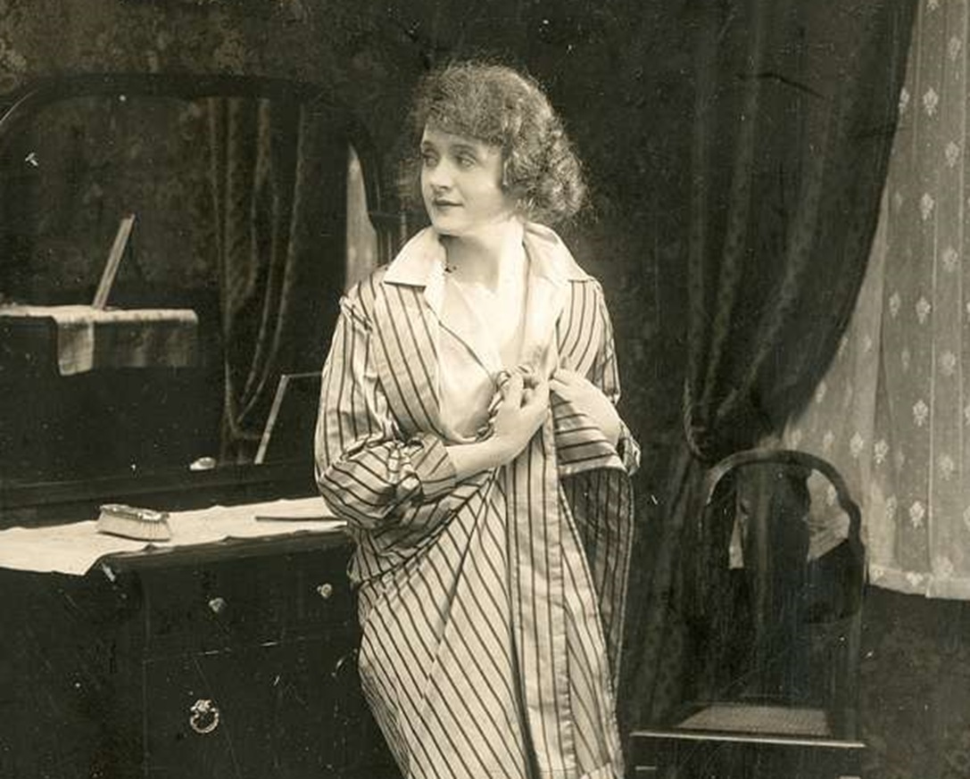 Billie Burke, silent film actress - 1918