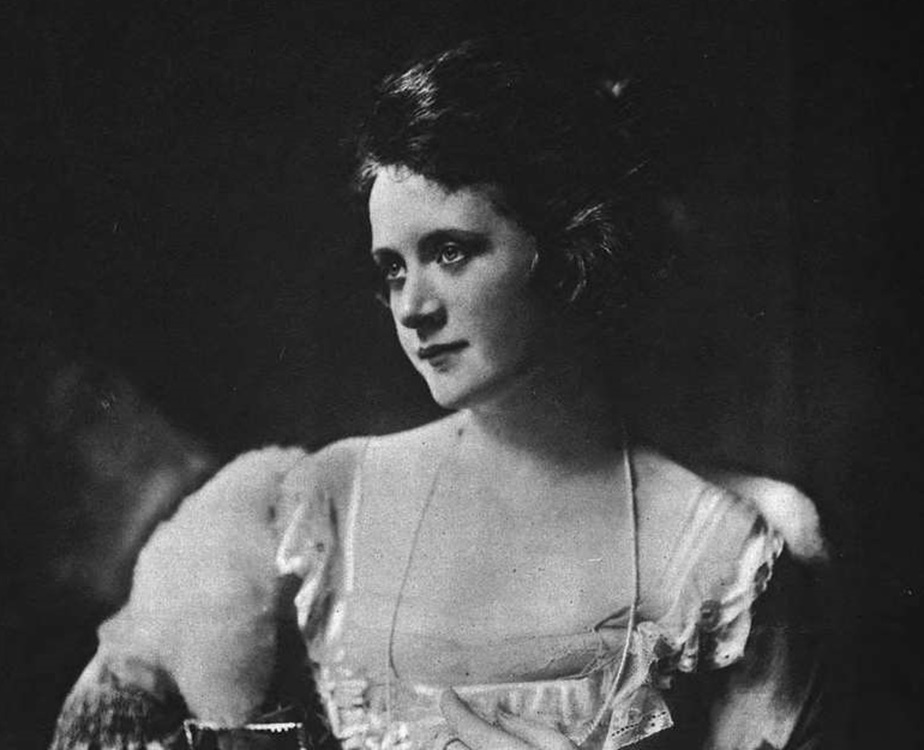 Portrait of Billie Burke - 1917