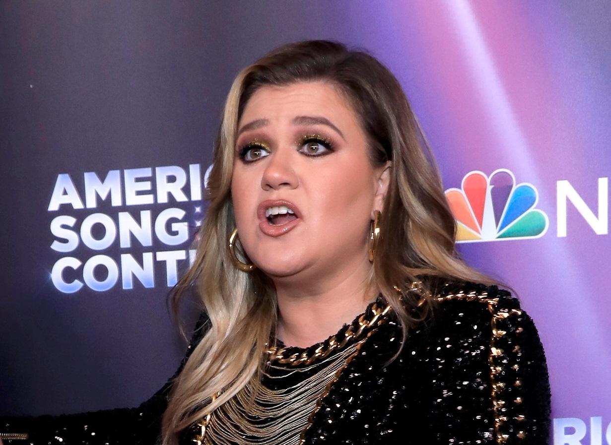 Kelly Clarkson at the American Song Contest Week Grand Final at Universal Studios on May 9, 2022 in Universal City, CA
