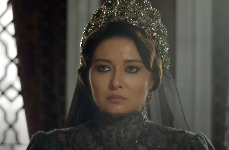 A screenshot of the TV Show Magnificent Century: Kosem