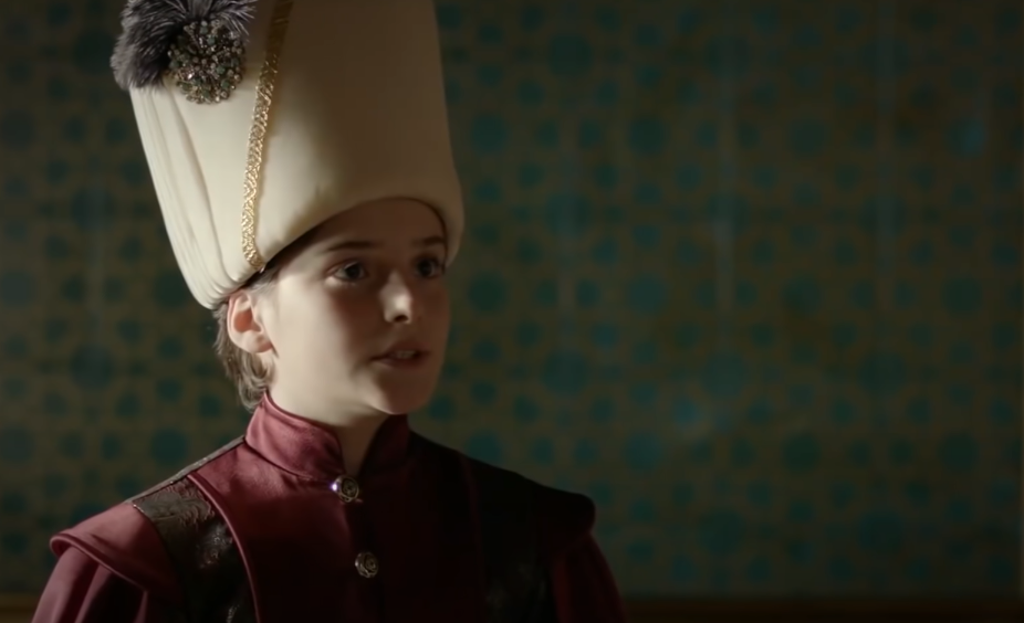 A screenshot of the TV Show Magnificent Century: Kosem