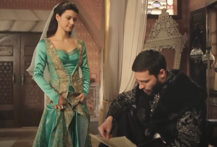 A screenshot of the TV Show Magnificent Century: Kosem