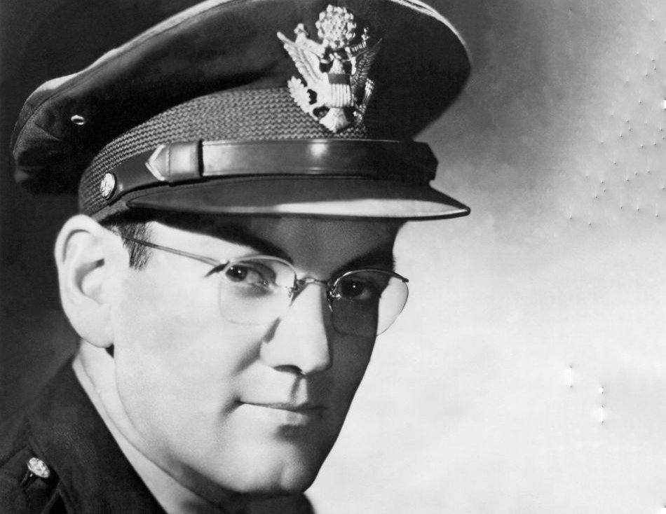 Photo of Glenn Miller in a uniform