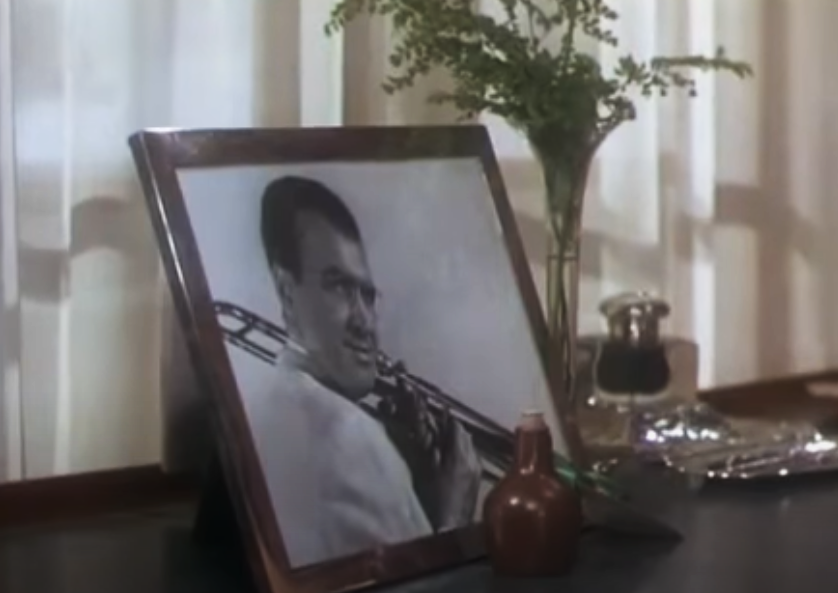 Screenshot of the movie The Glenn Miller Story