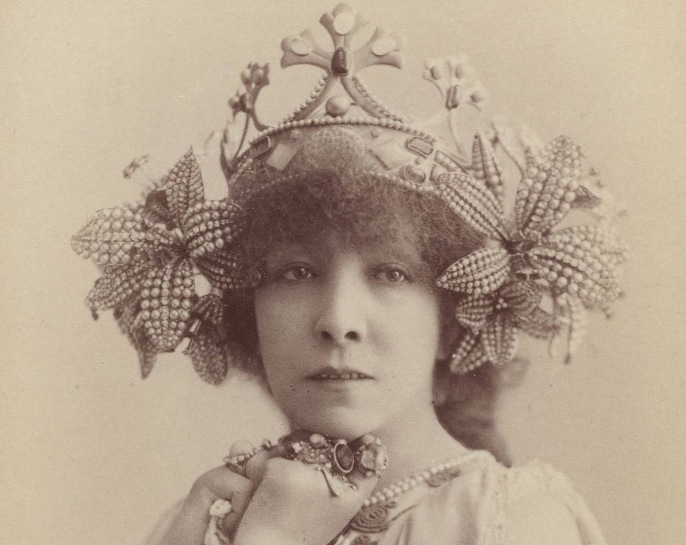 Sarah Bernhardt with crown
