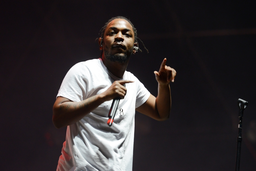 Kendrick Lamar performs onstage at the 2016 Okeechobee Music and Arts Festival.