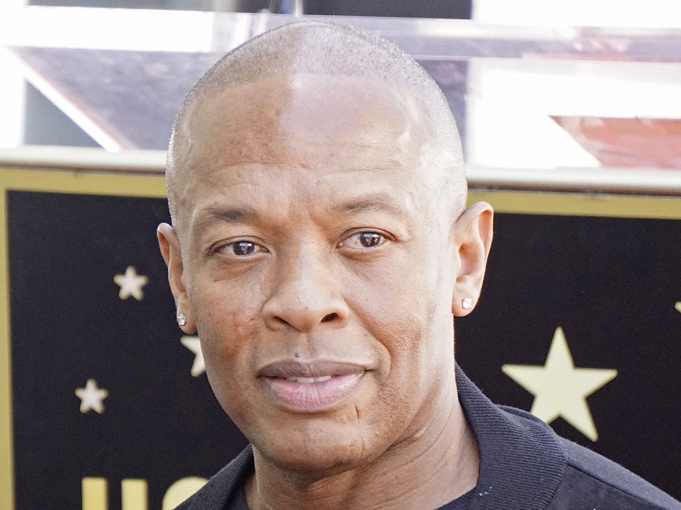 Dr Dre at a ceremony as Ice Cube is honored