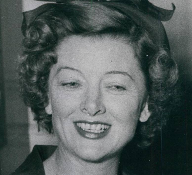 Myrna Loy 1950 headshot