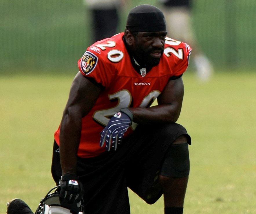 Photo of Ed Reed at the stadium