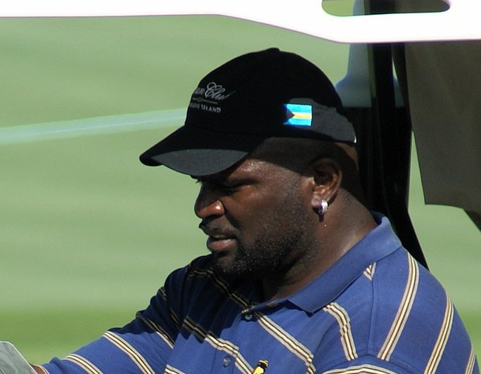 Lawrence Taylor on the golf course in 2007.