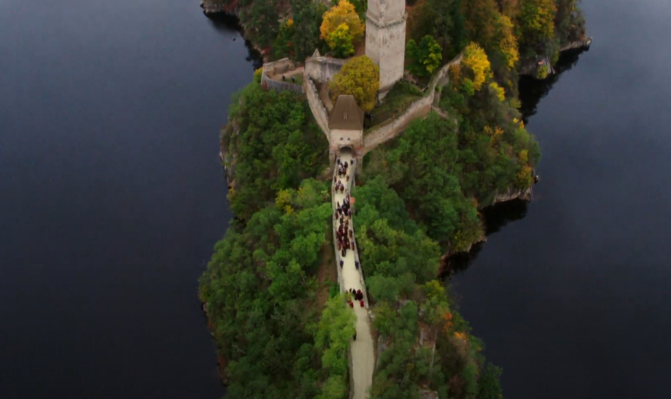 A screenshot of the TV Show Knightfall