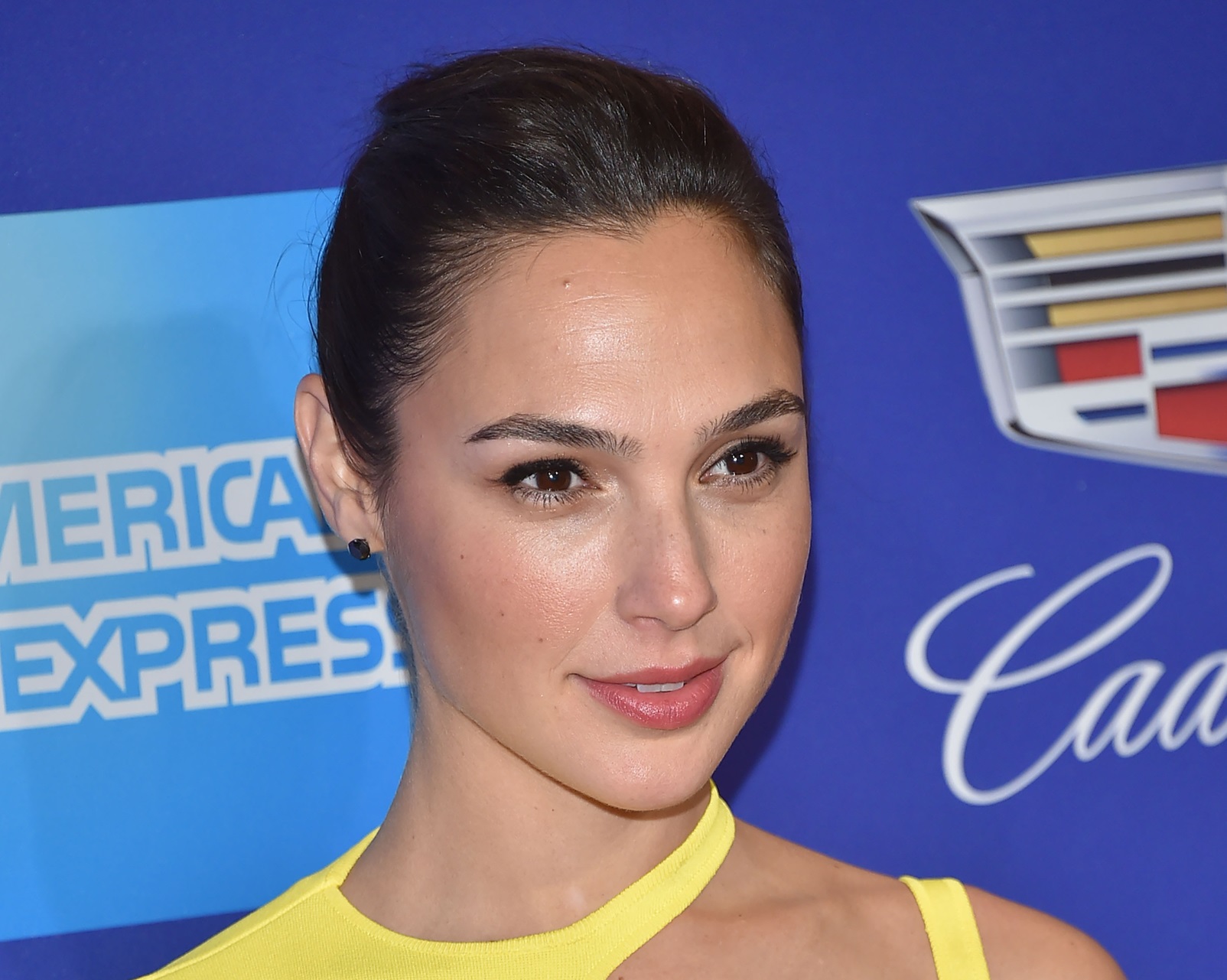 Gal Gadot arrives for the 2018 Palm Springs International Film Festival Awards