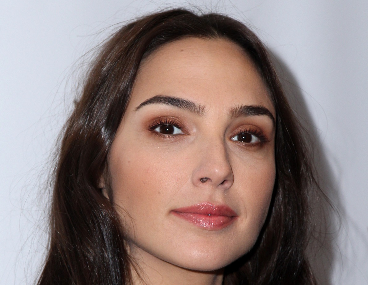 Gal Gadot at the The Moms Present a Screening of 'Keeping Up With the Joneses' at London Hotel on October 20, 2016