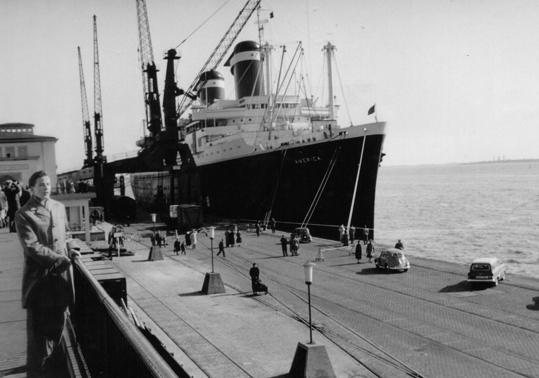 SS America in Bremerhaven
