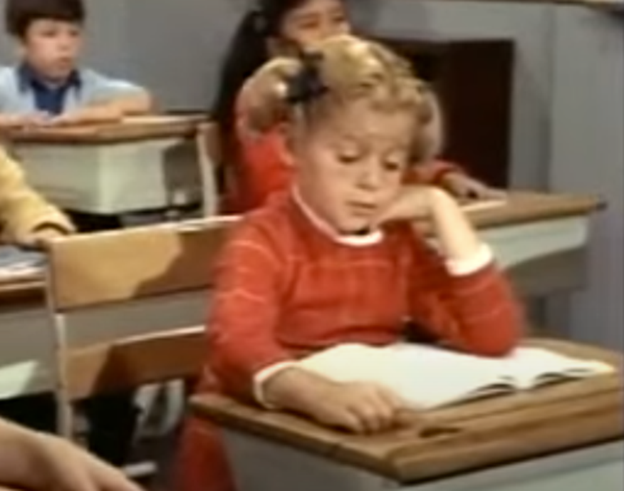 Screenshot of Anissa Jones (Buffy Davis) from - Family Affair (1966-71)