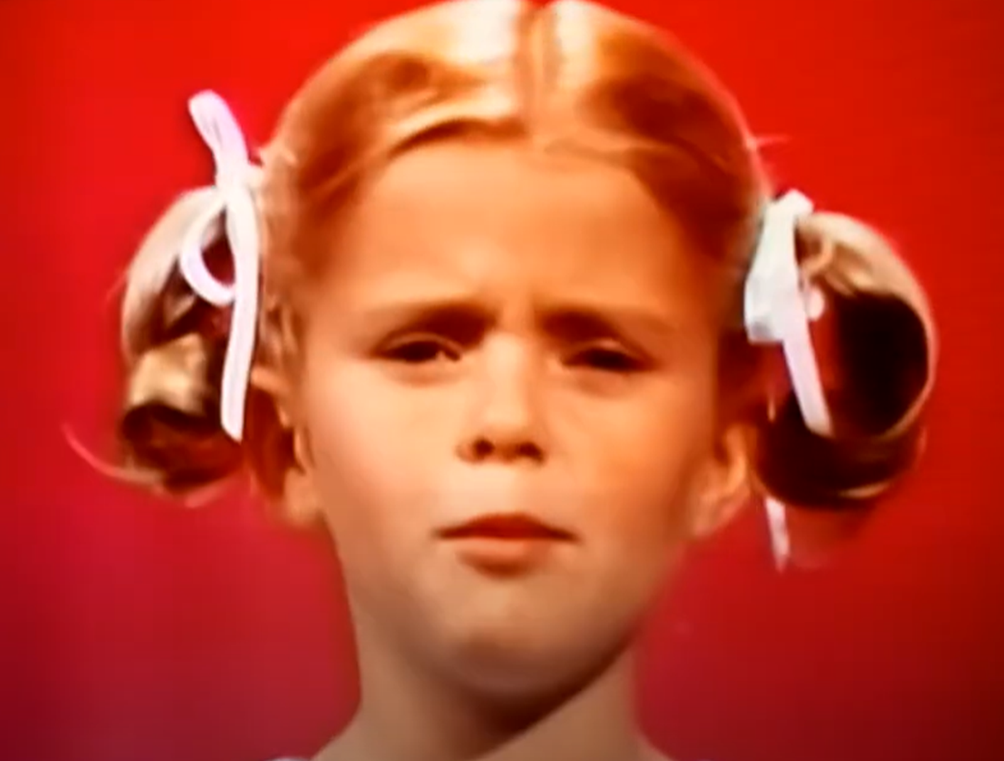 Screenshot of Anissa Jones from - The Mike Douglas Show (1968-73)