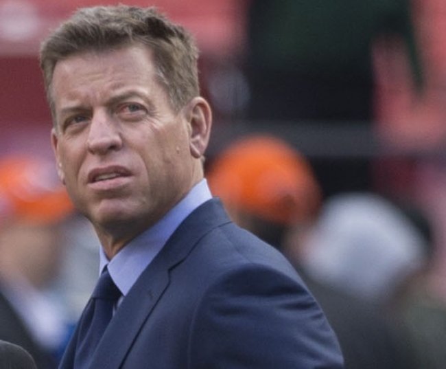 Photo of Troy Aikman in 2016 