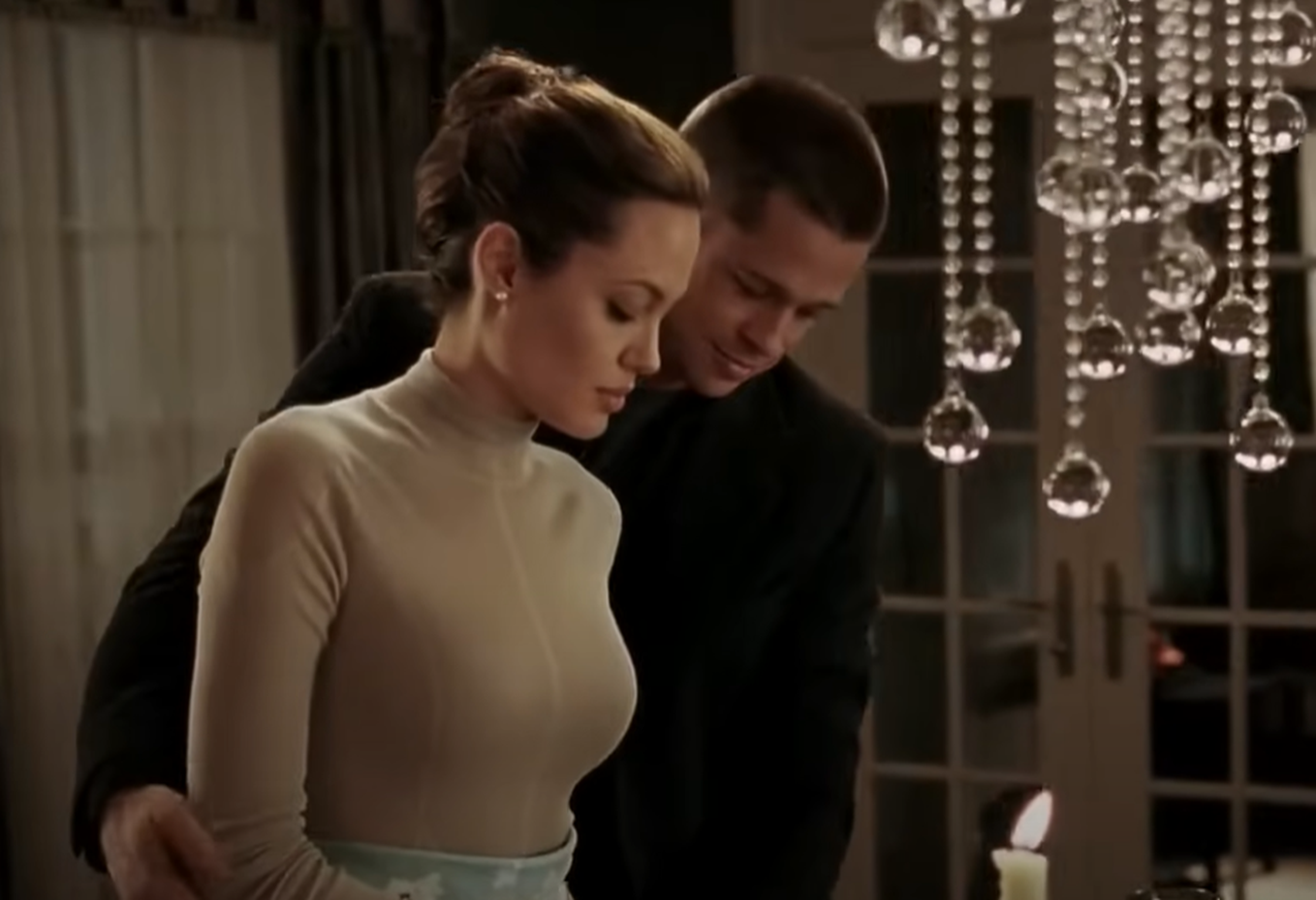 Screenshot from movie - Mr. & Mrs. Smith (2005)