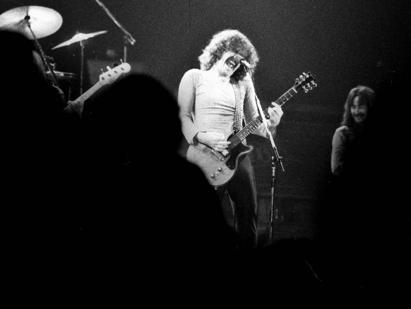 Brad Delp in white