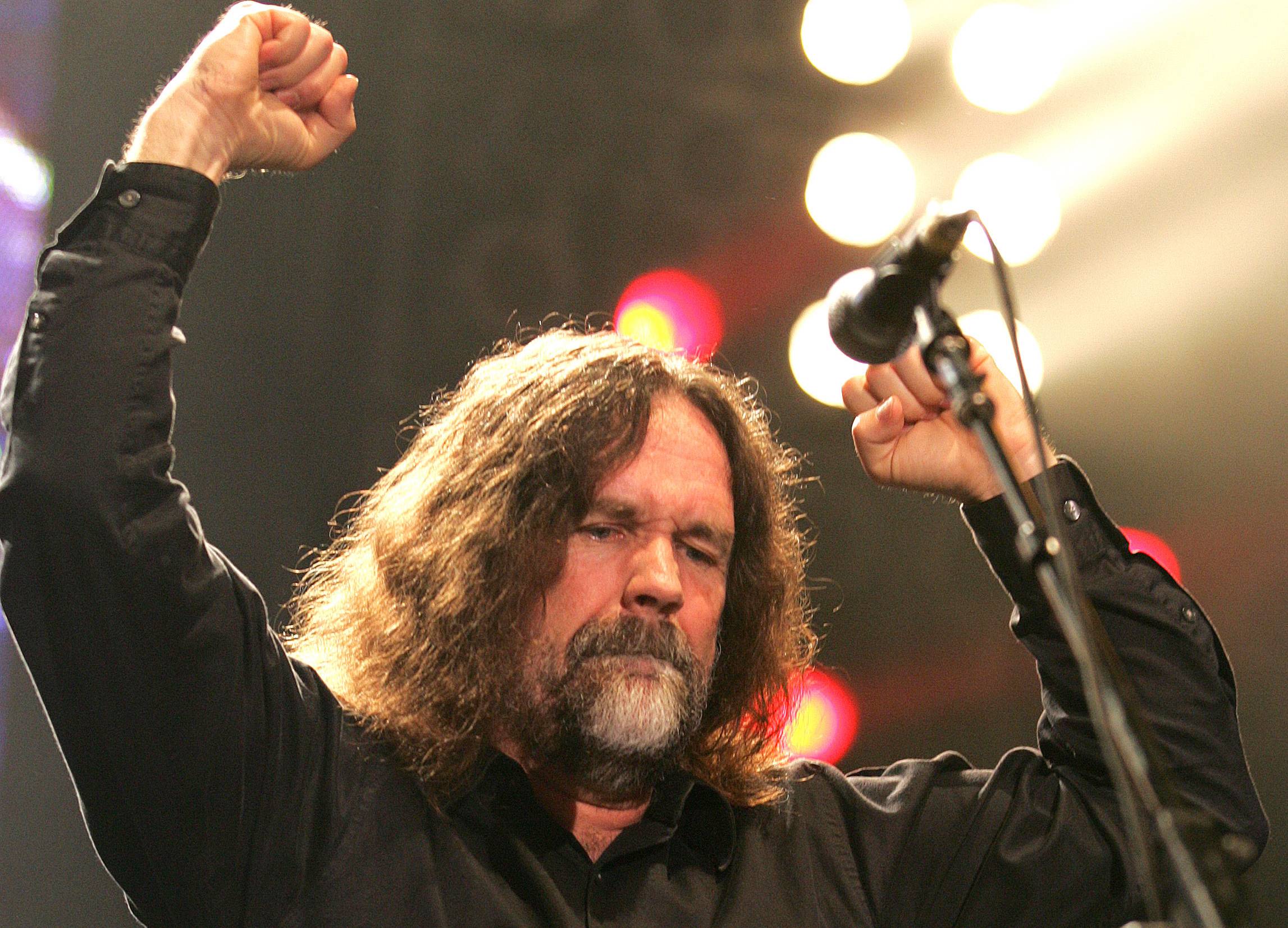 Brad Delp of Boston performing