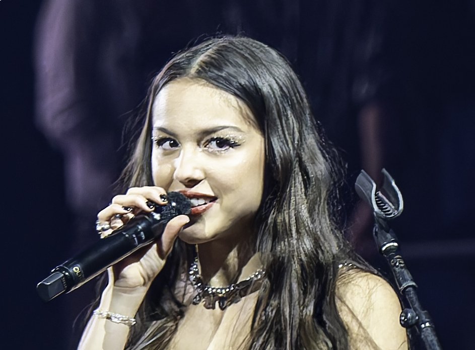 Portrait Photo of The American singer-songwriter Olivia Rodrigo