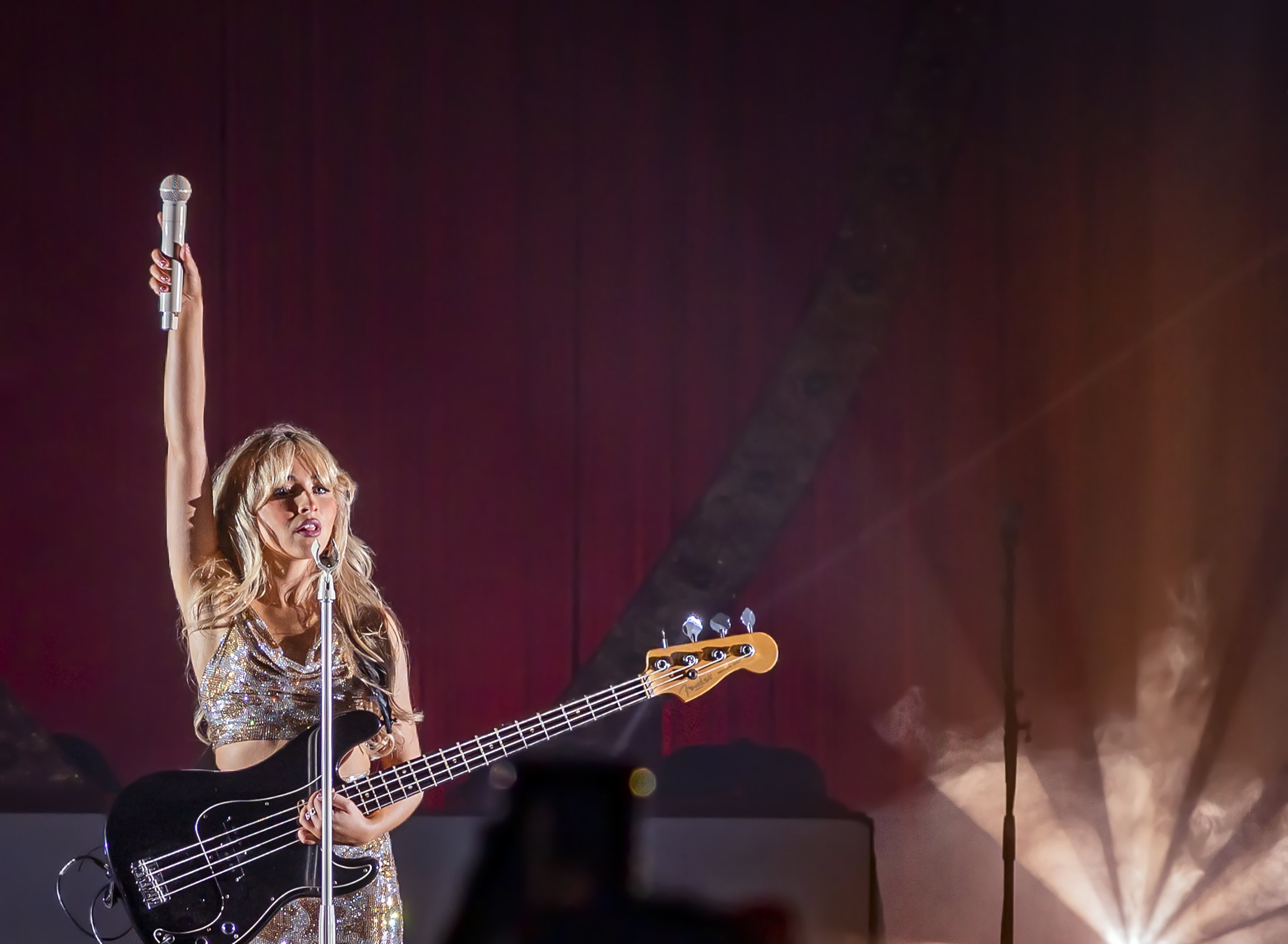 Portrait Photo of The American singer Sabrina Carpenter Performing on stage