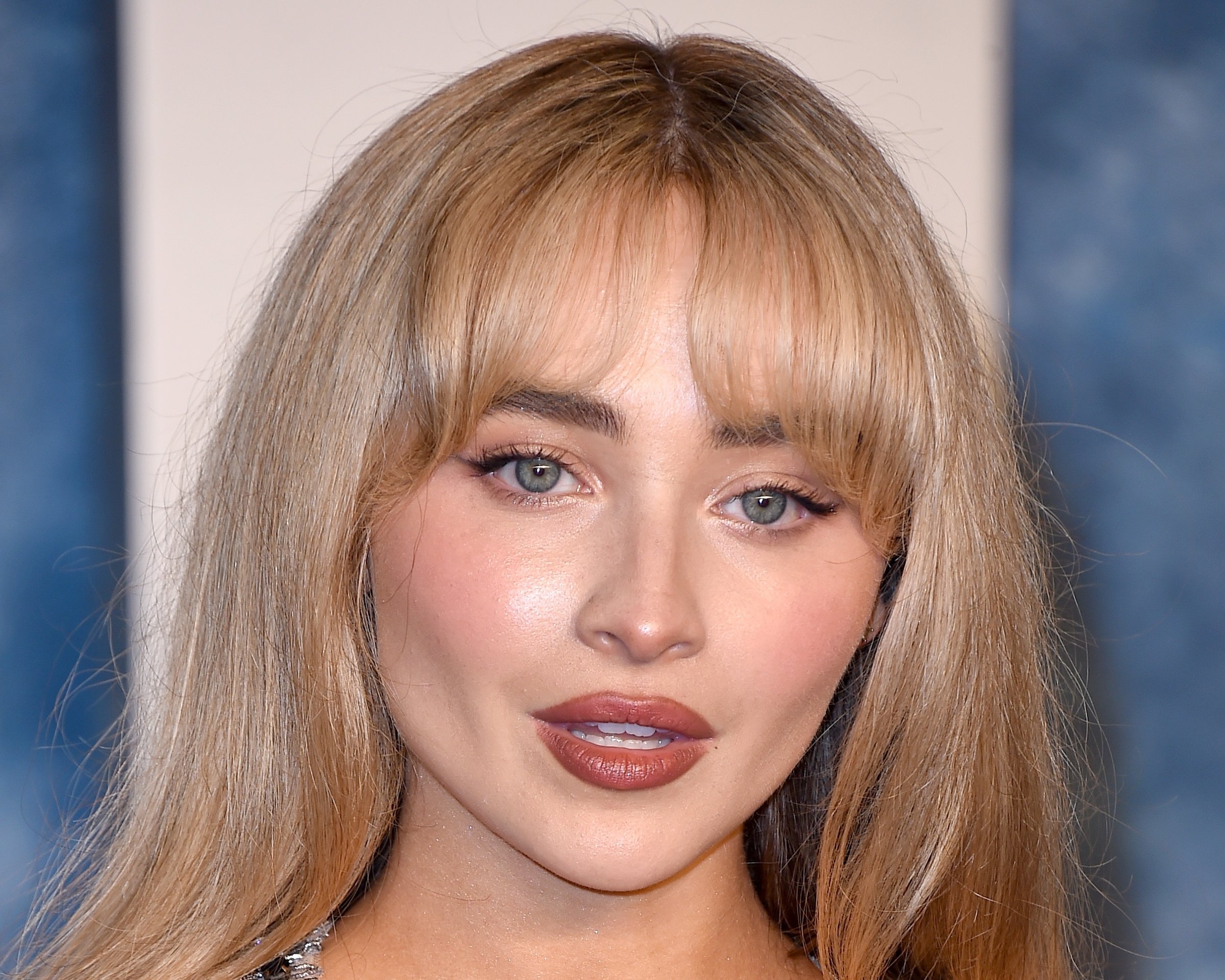 Sabrina Carpenter at the 2023 Vanity Fair Oscar Party