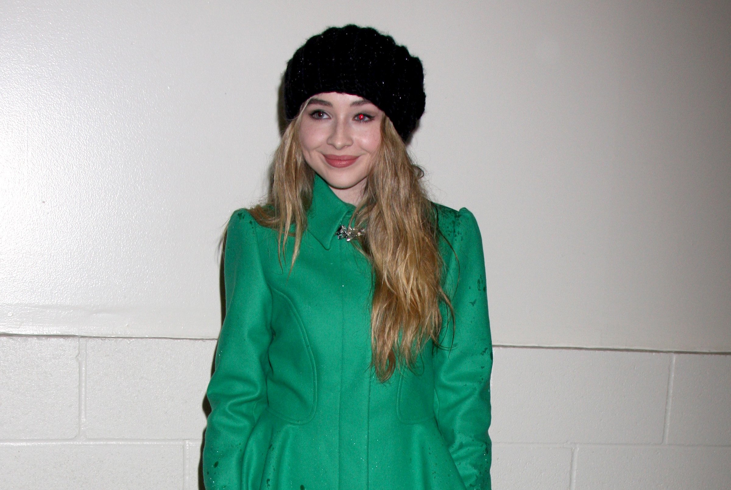Sabrina Carpenter at the 2014 Hollywood Christmas Parade