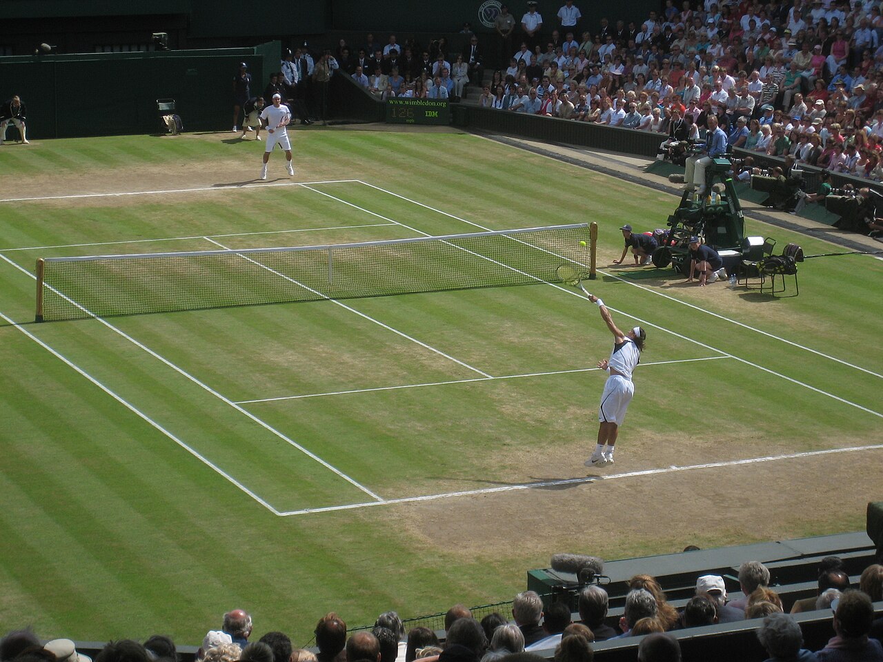 Roger Federer And Rafael Nadal At The 2006 Wimbledon Championships