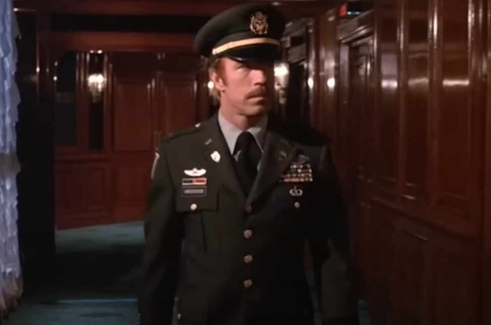 Screenshot of Good Guys Wear Black (1978)