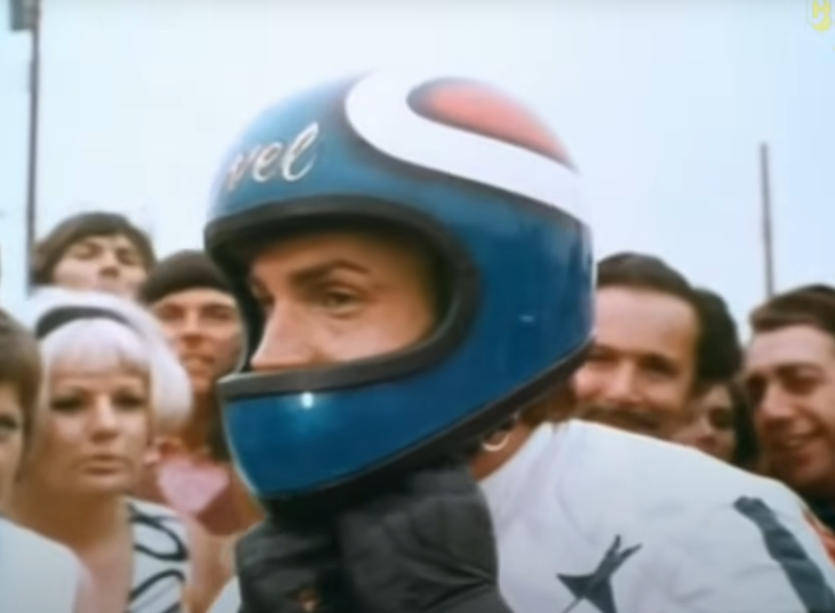 Screenshot of the movie Evel Knievel