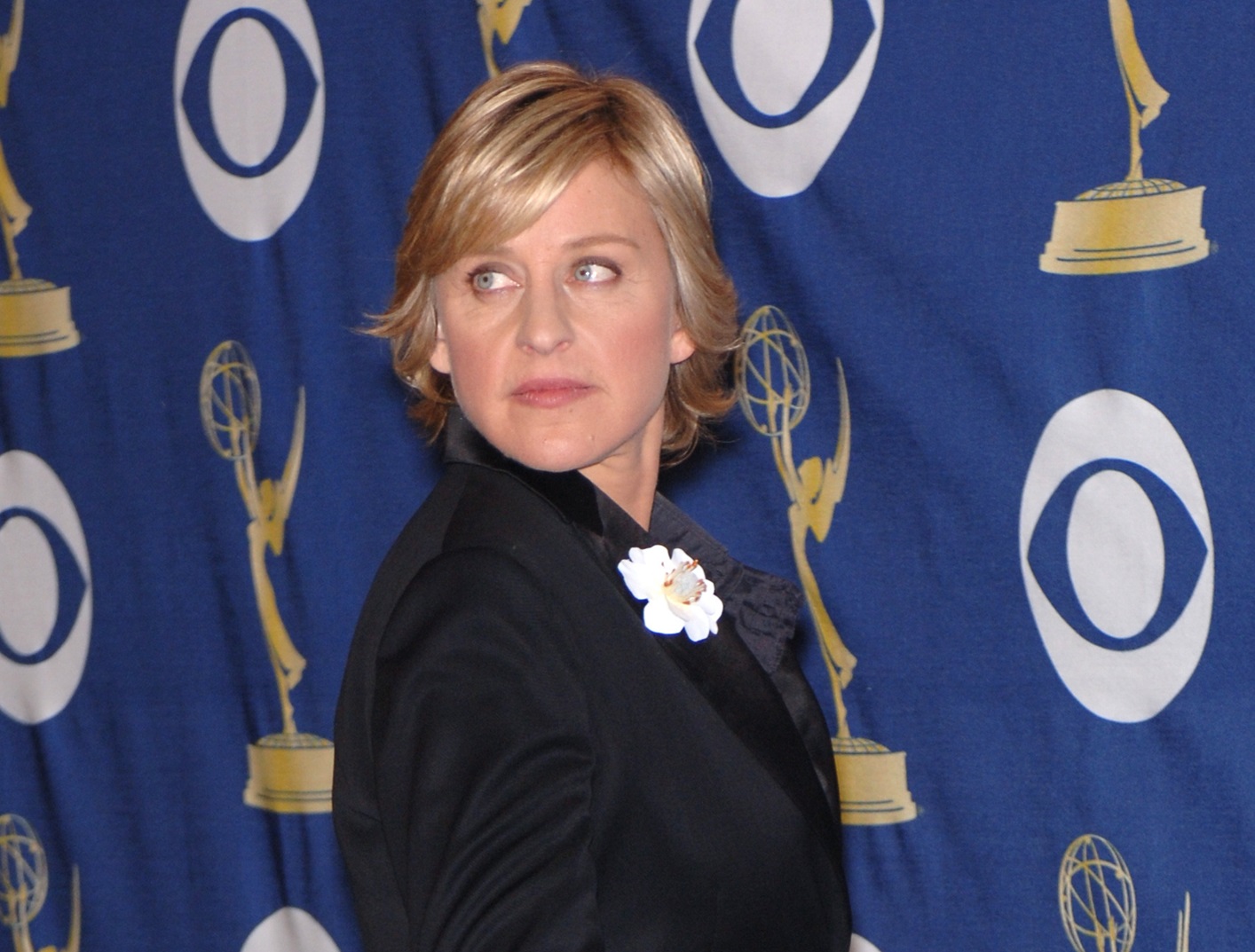 ELLEN DEGENERES at the 57th Annual Primetime Emmy Awards