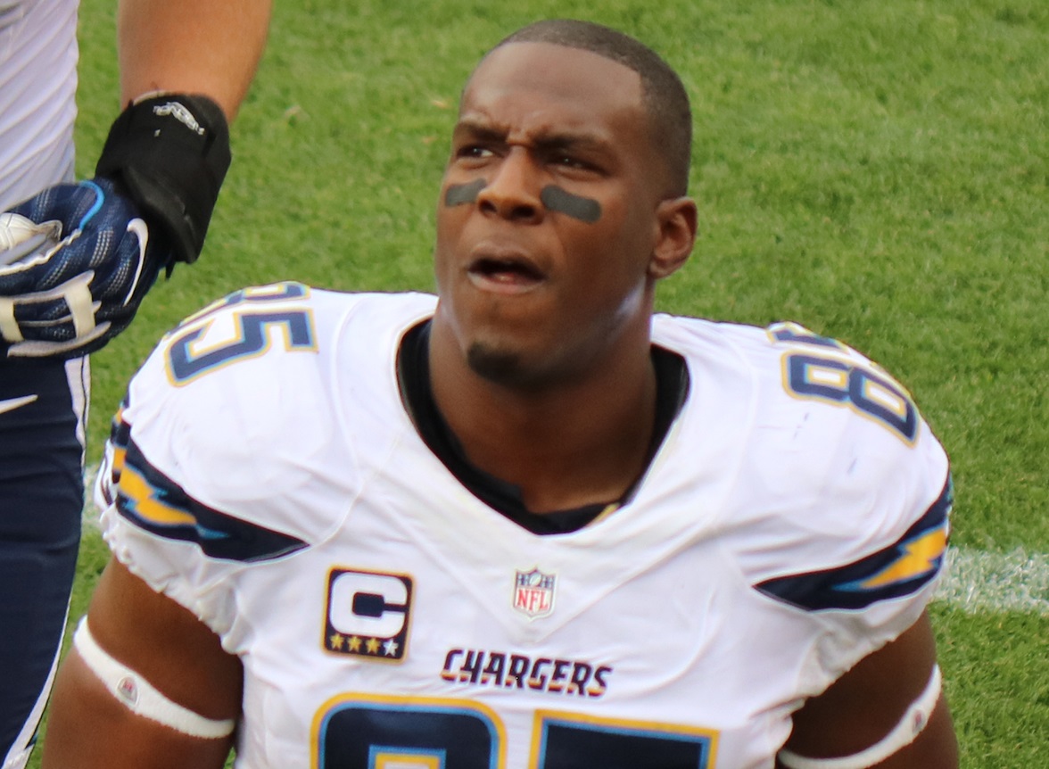 Antonio Gates, a player on the National Football League - 2016