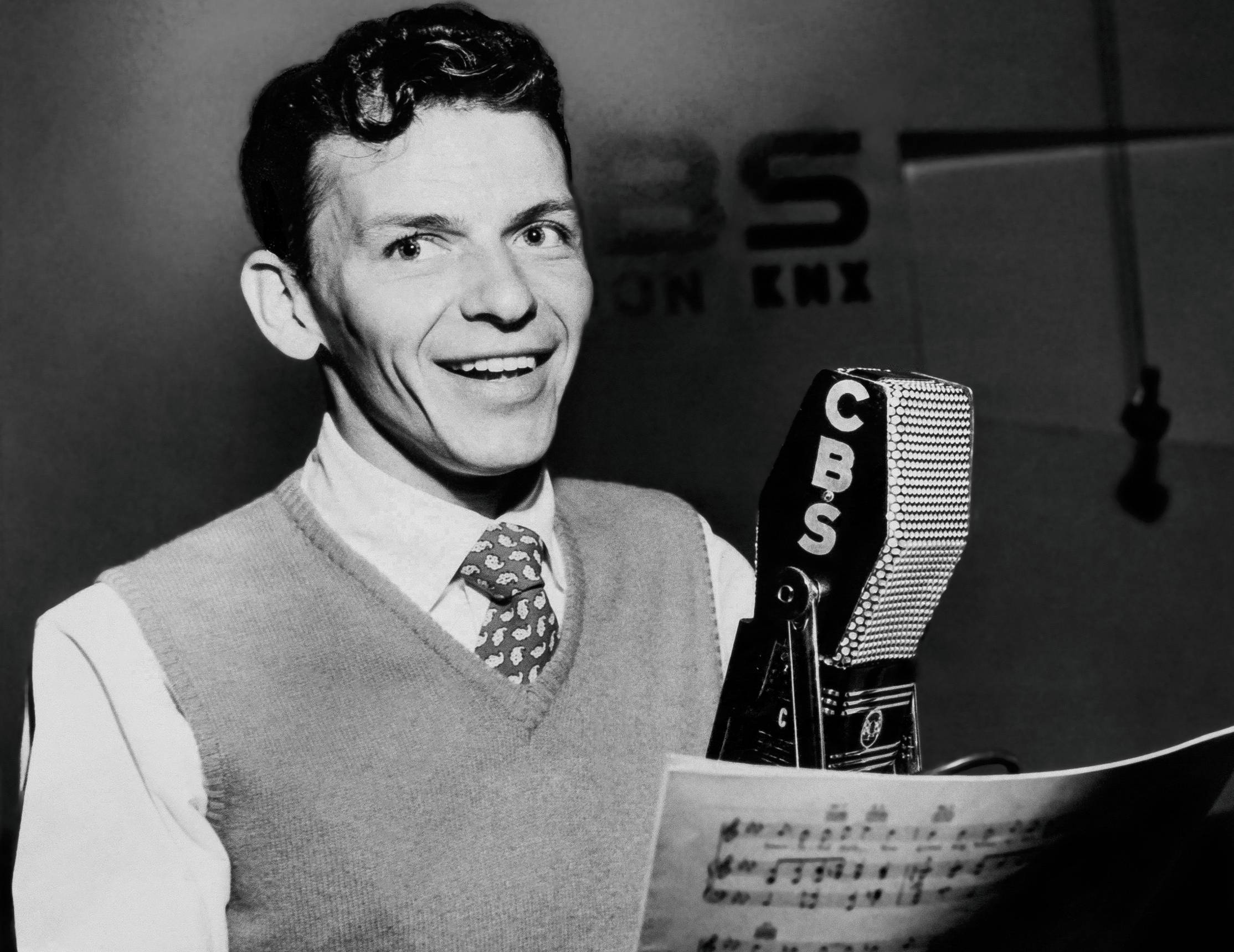 Sinatra on CBS Radio in 1944