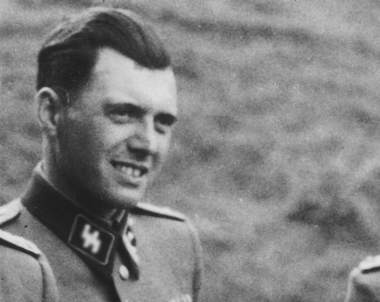 Photo of Mengele in a uniform at Solahütte