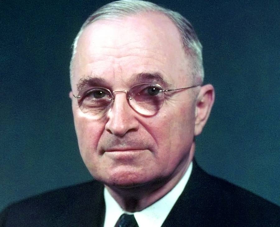 Harry S. Truman in suit