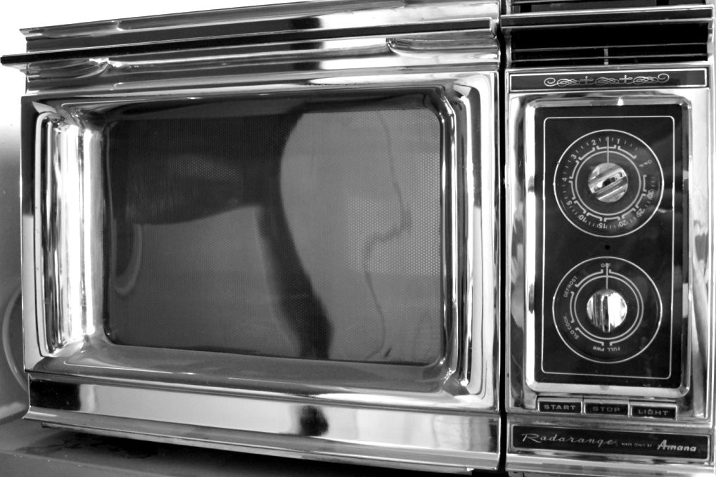 Vintage Radarange microwave oven