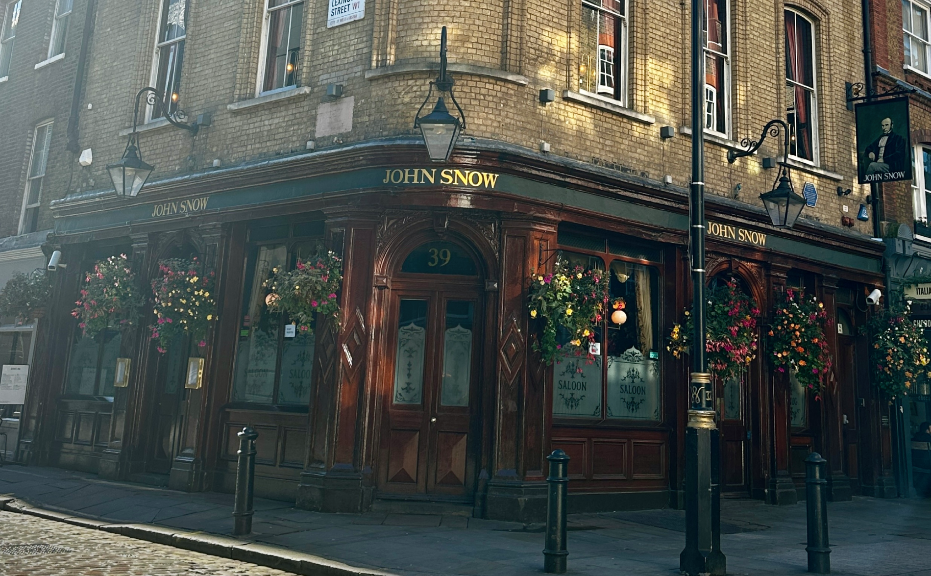 John Snow Pub during the day