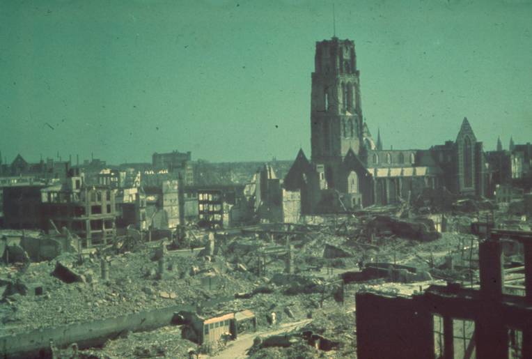 Rotterdam's city centre after the bombing in 1940