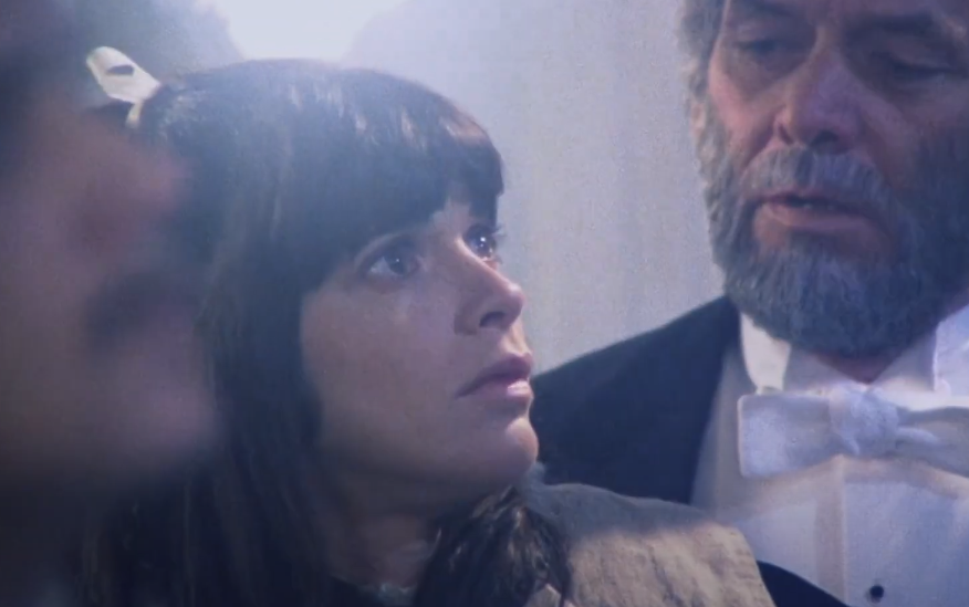 A screenshot of the miniseries S.O.S. Titanic