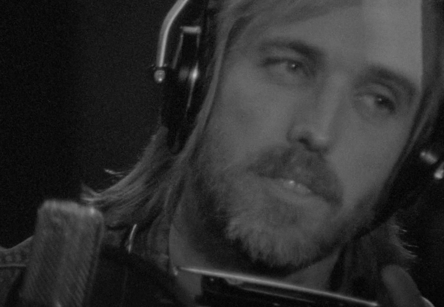 Screenshot of Tom Petty: Somewhere You Feel Free (2021)