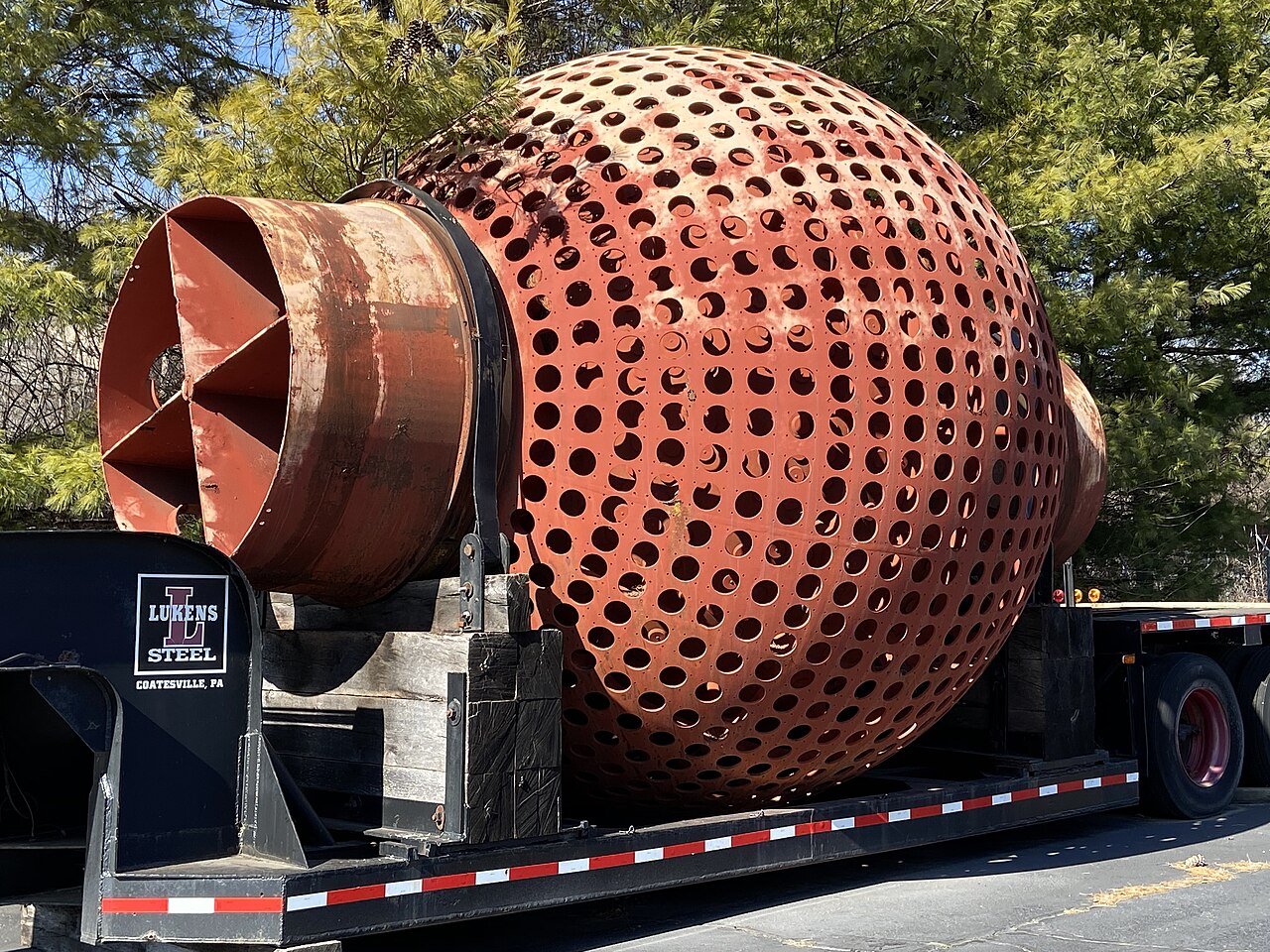 Sonar sphere (sonar bow spherical array) from a Los Angeles-class submarine