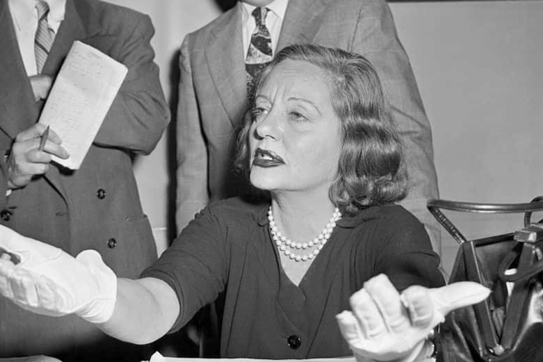 Tallulah Bankhead Speaking to Reporters