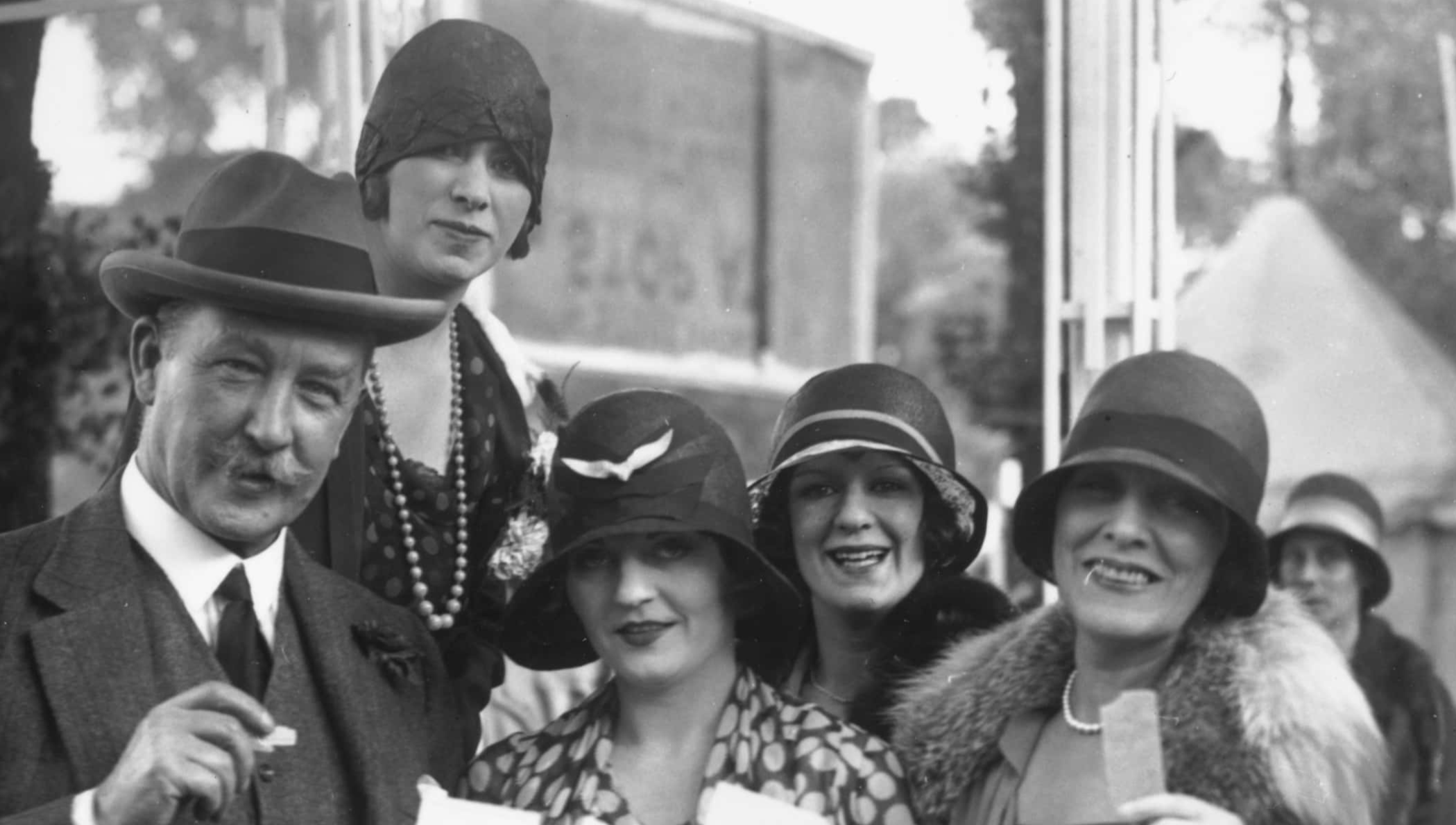 Tallulah Bankhead in spotted dress