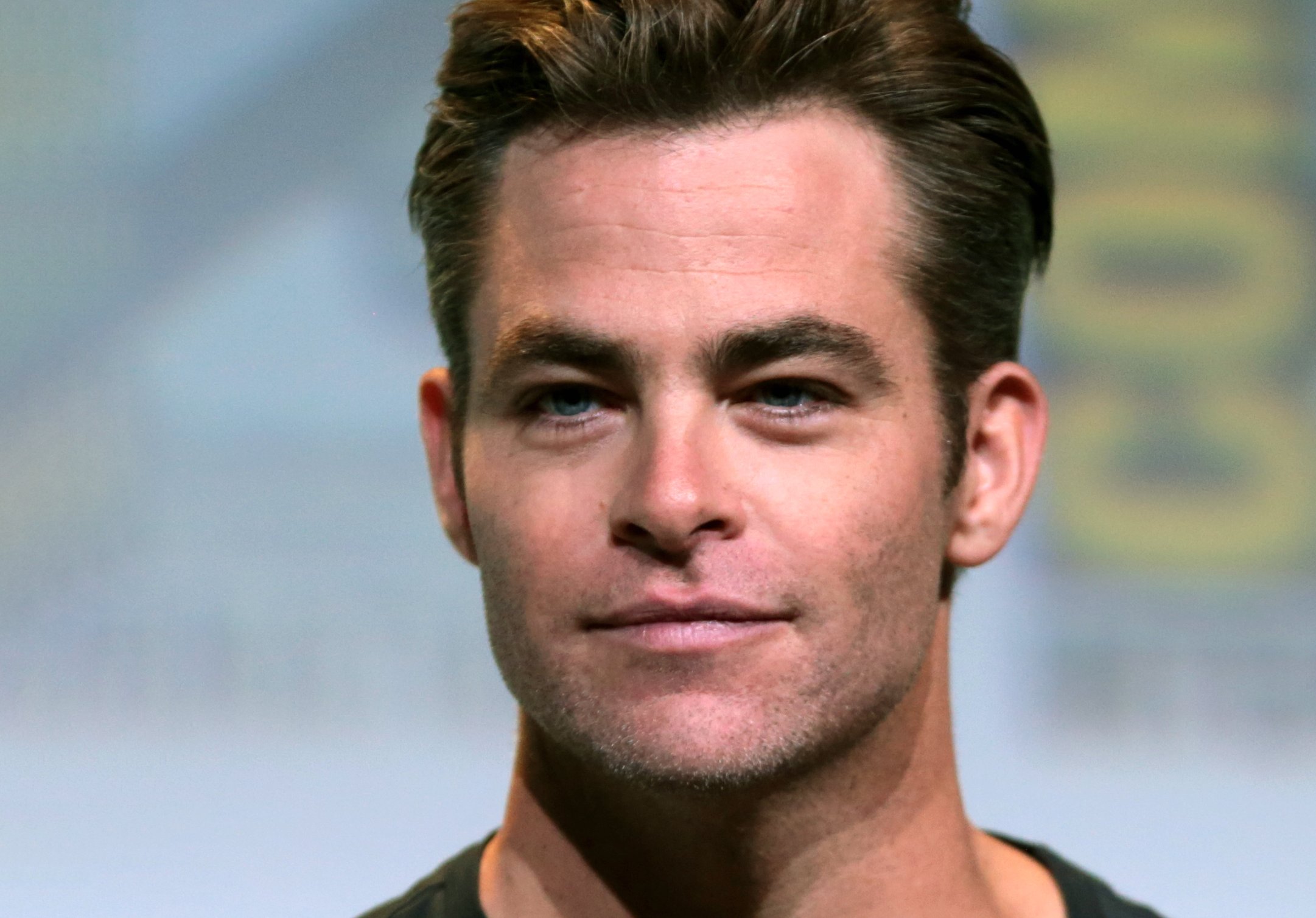 Chris Pine speaking at the 2016 San Diego Comic Con International