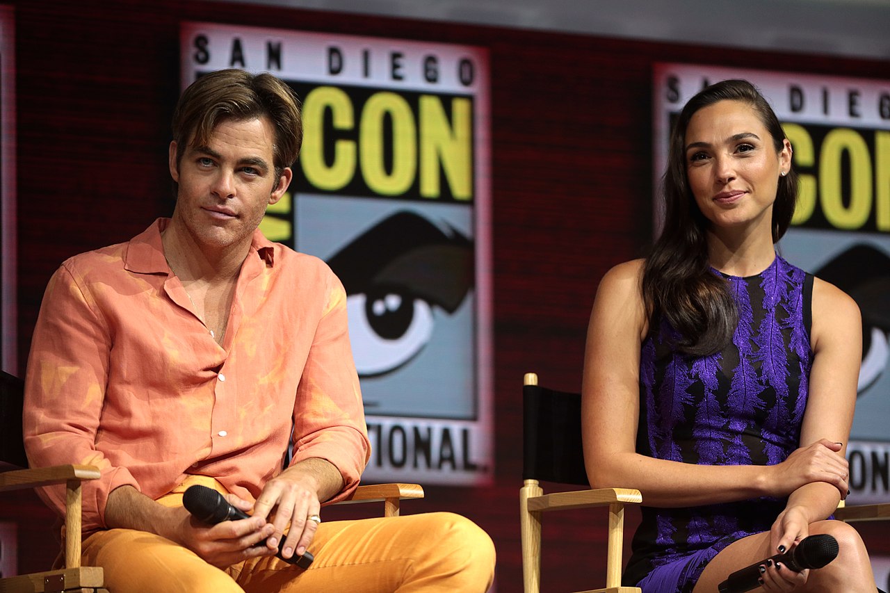 Chris Pine and Gal Gadot speaking at the 2018 San Diego Comic Con International