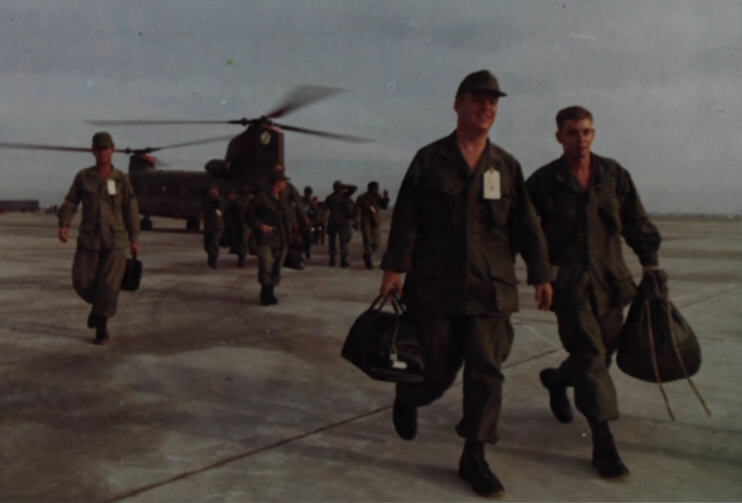 Soldiers withdraw from Bien Hoa Air Base - 1969