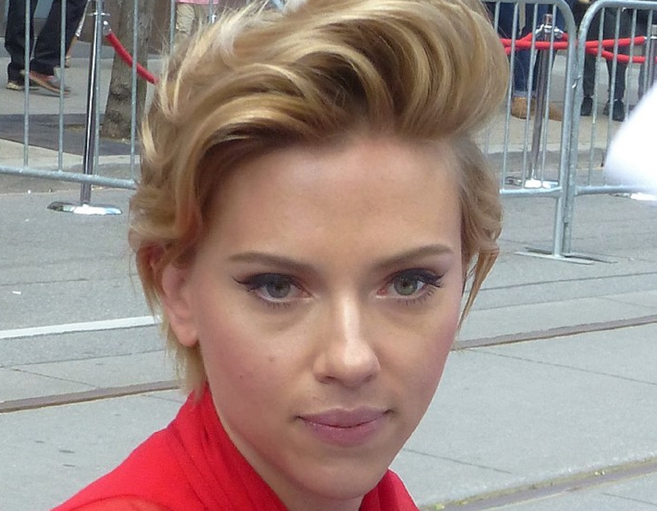 Scarlett Johansson 2016 Tiff Premiere