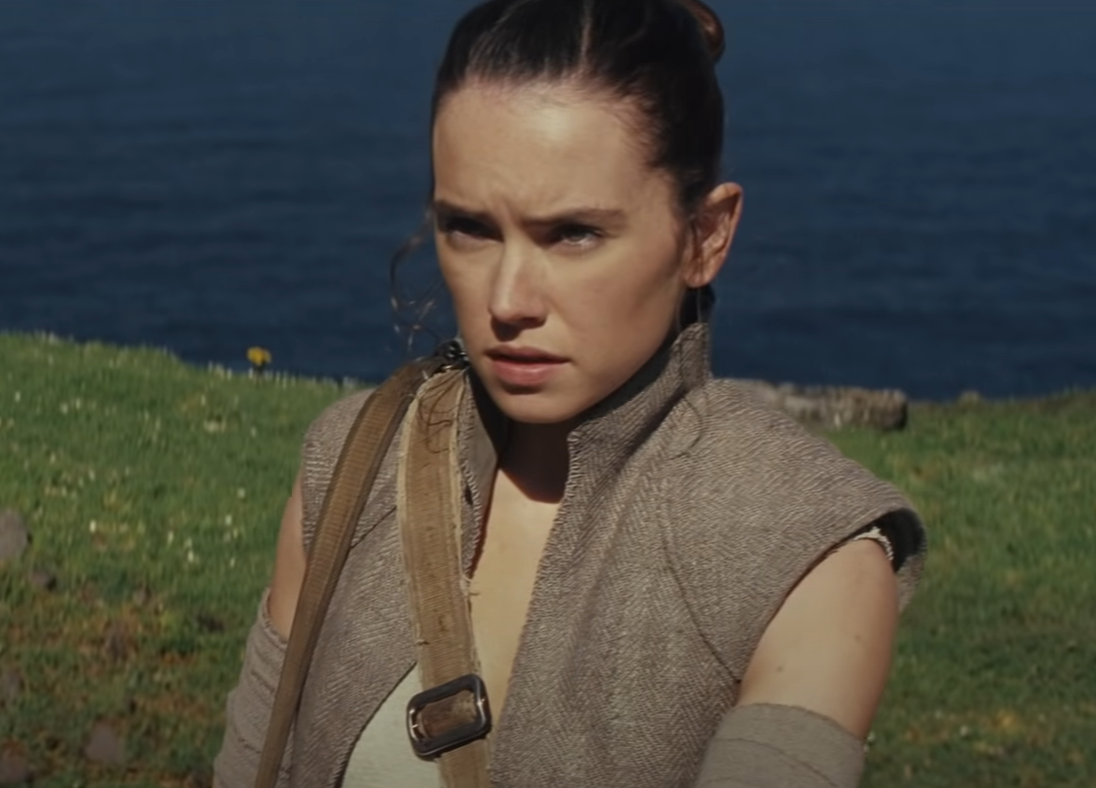 Screenshot of the movie Star Wars: Episode VIII - The Last Jedi