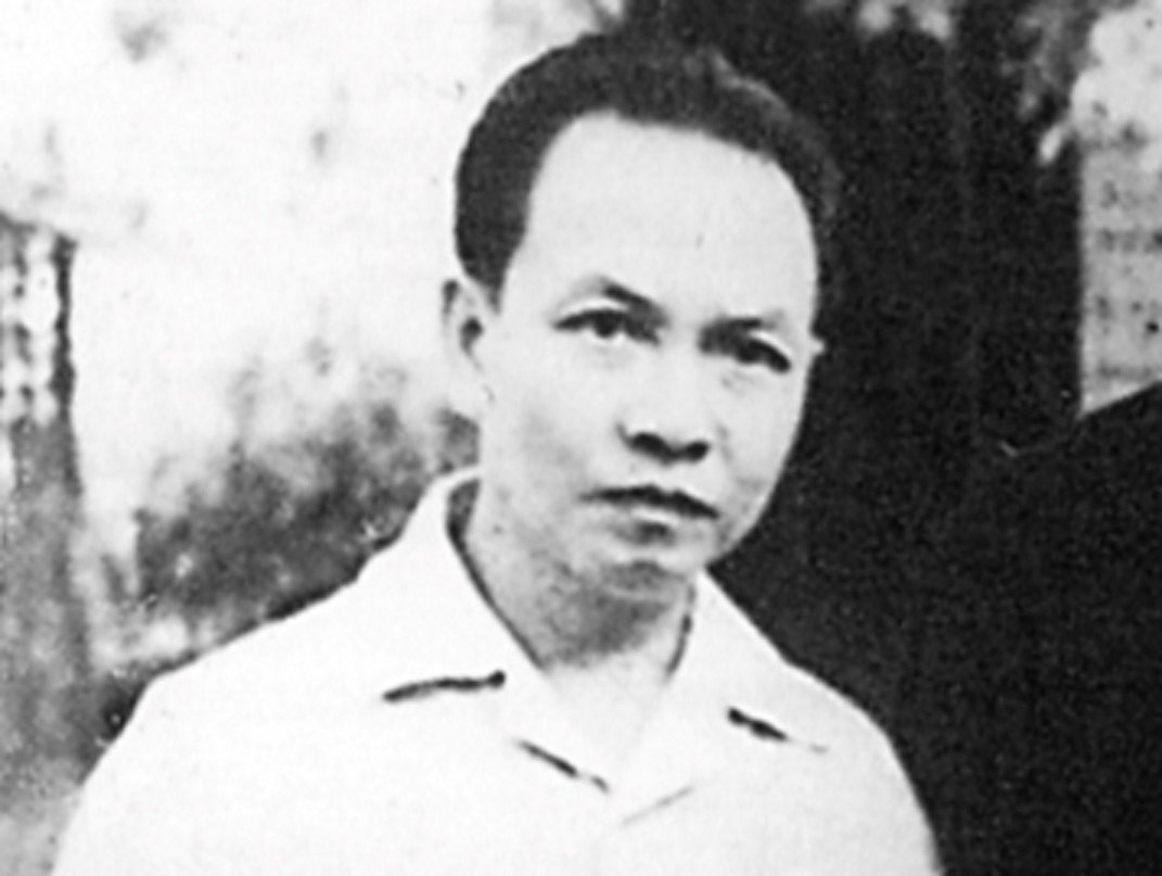Trường Chinh: General Secretary of the Communist Party of Vietnam - 1954